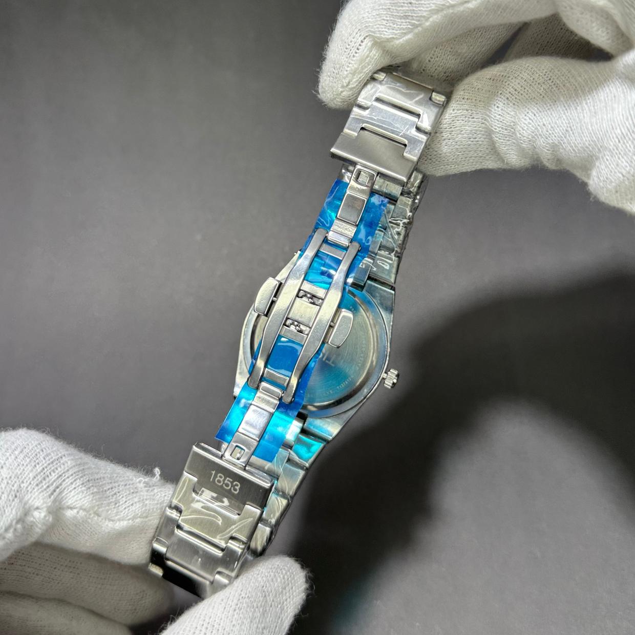 Tissot PRX 1853