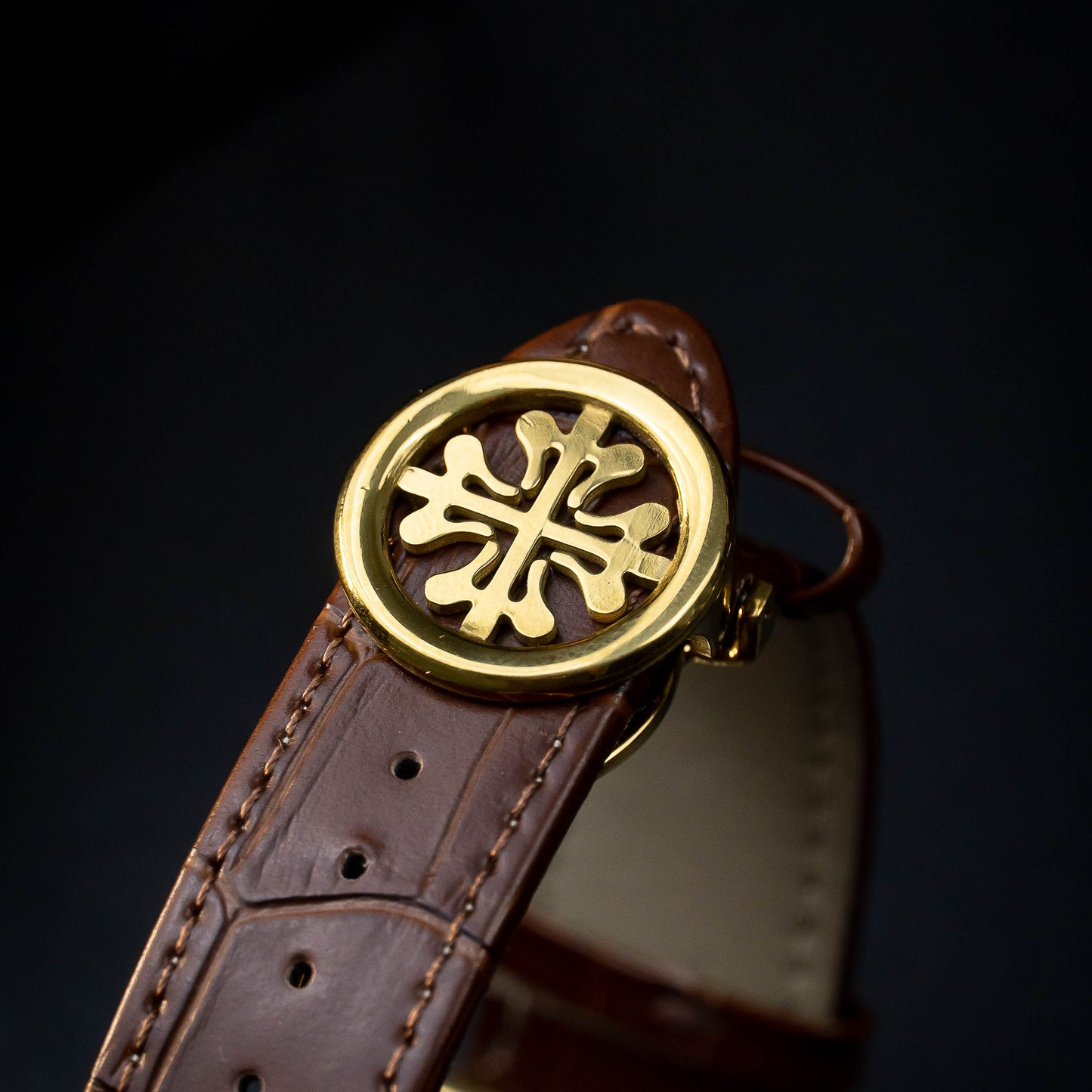 PATEK PHILIPPE (Geneve Leather Strap)